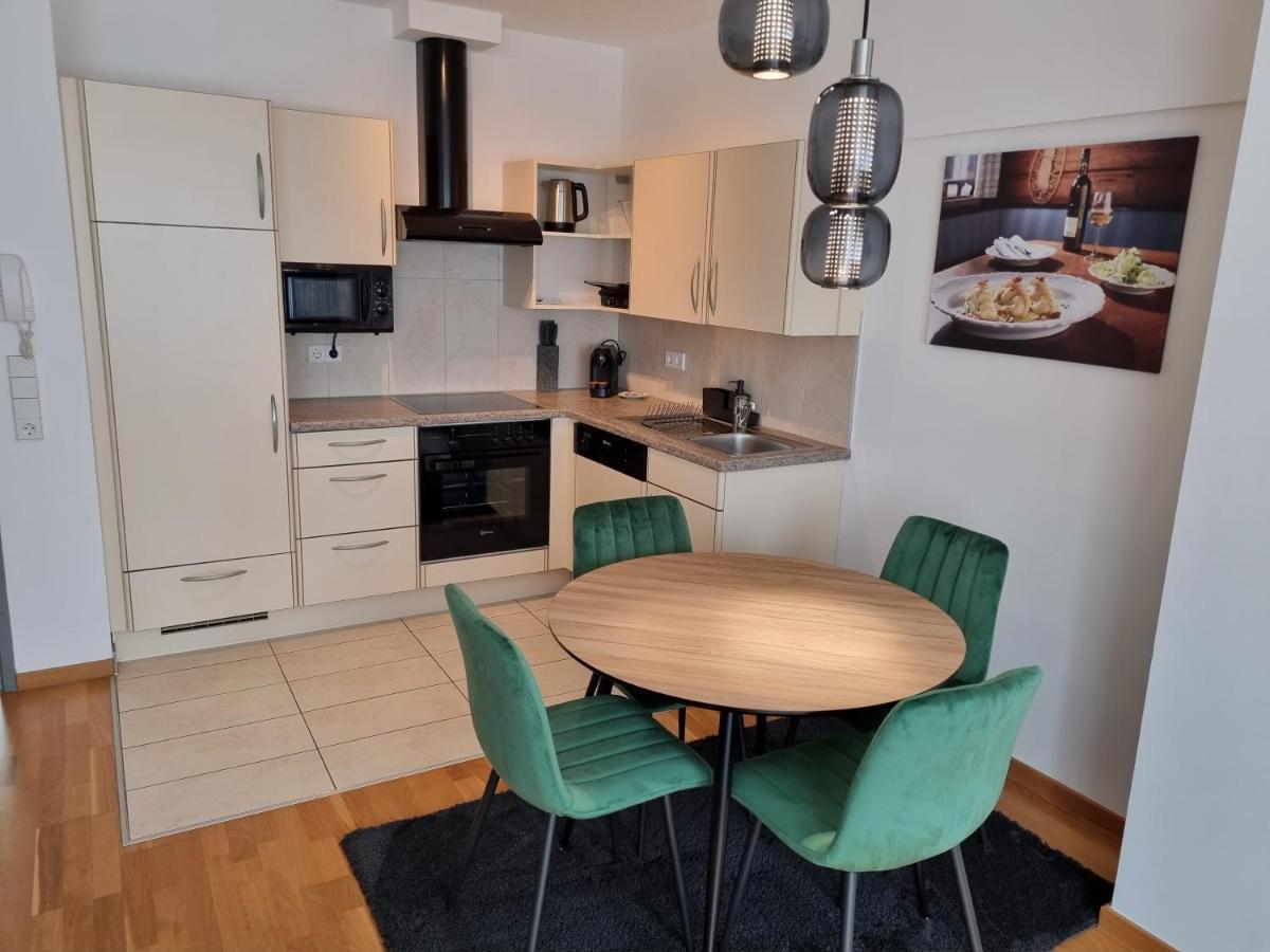 City Appartements Филлах Экстерьер фото